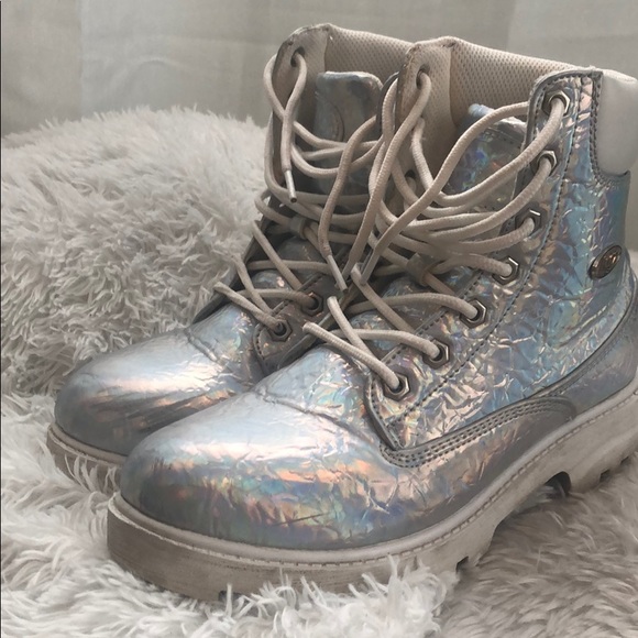 Size 7.5 women’s Lugz boots. - Picture 3 of 4